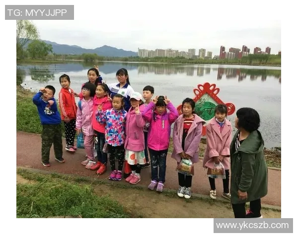 脑瘫孩子的梦想成真与足球明星亲密接触感受无限温暖与希望